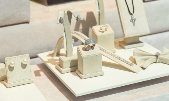 Jewelry on display at a jewelry store 